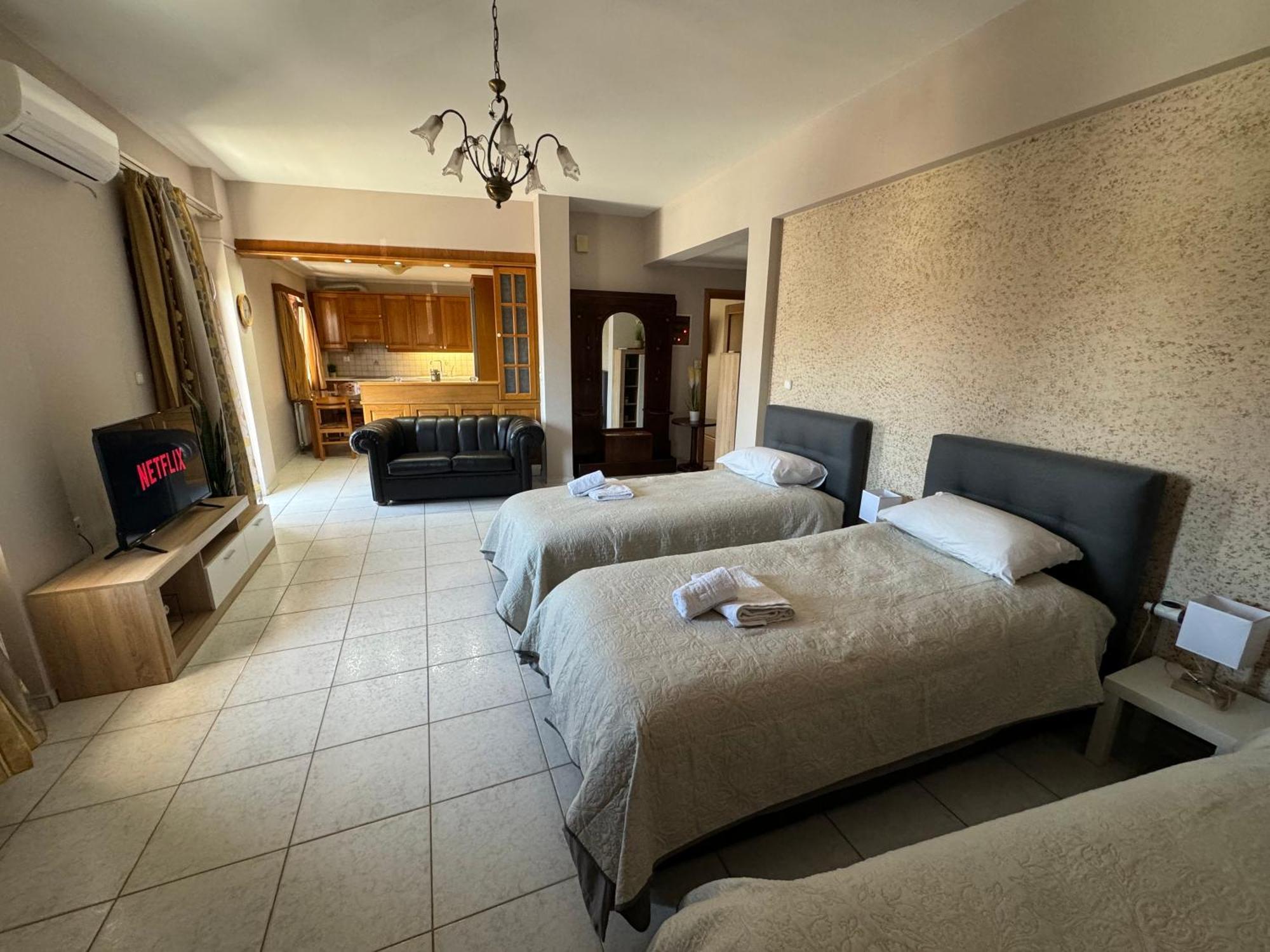 George Airport Apartments Ираклио Екстериор снимка