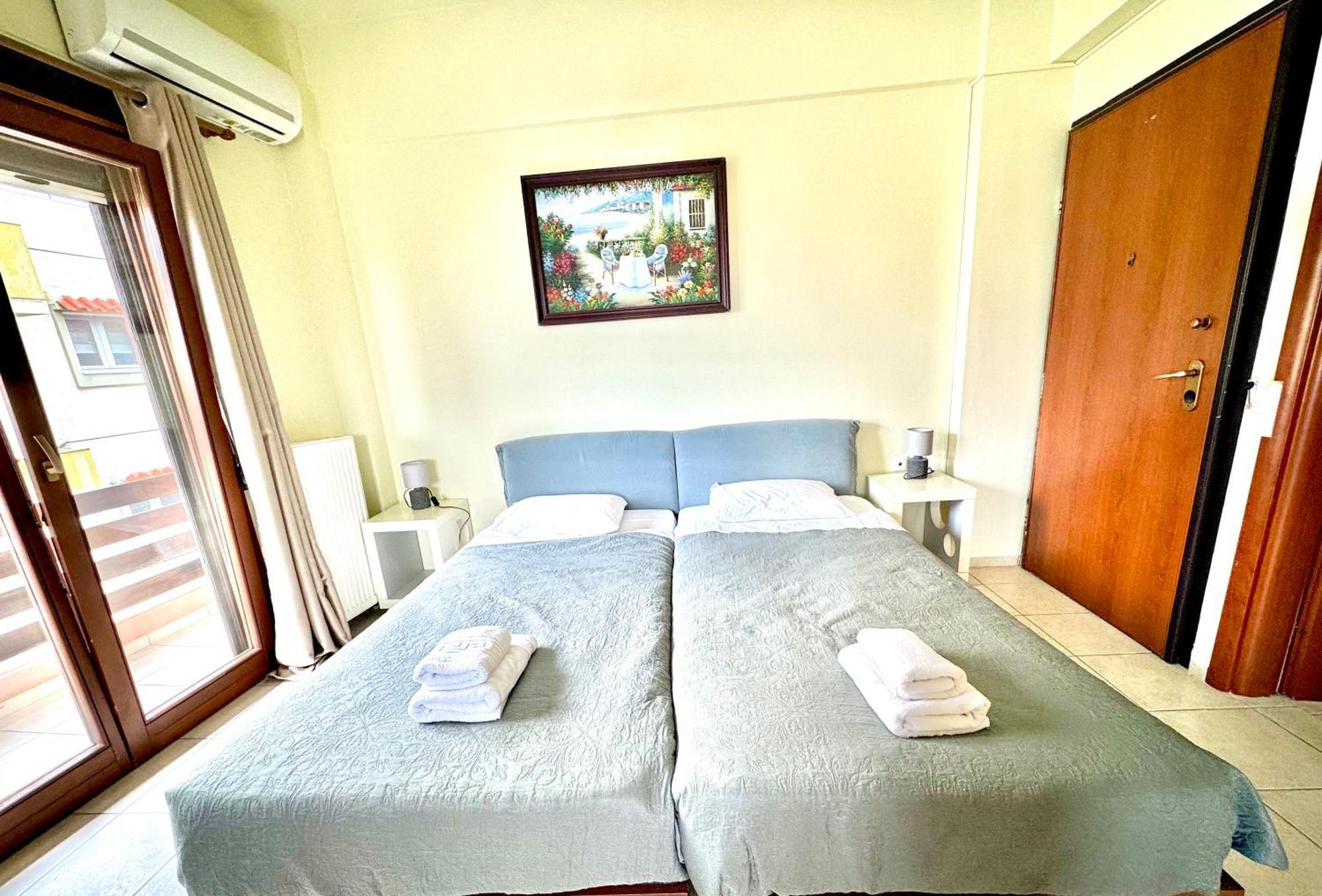 George Airport Apartments Ираклио Екстериор снимка