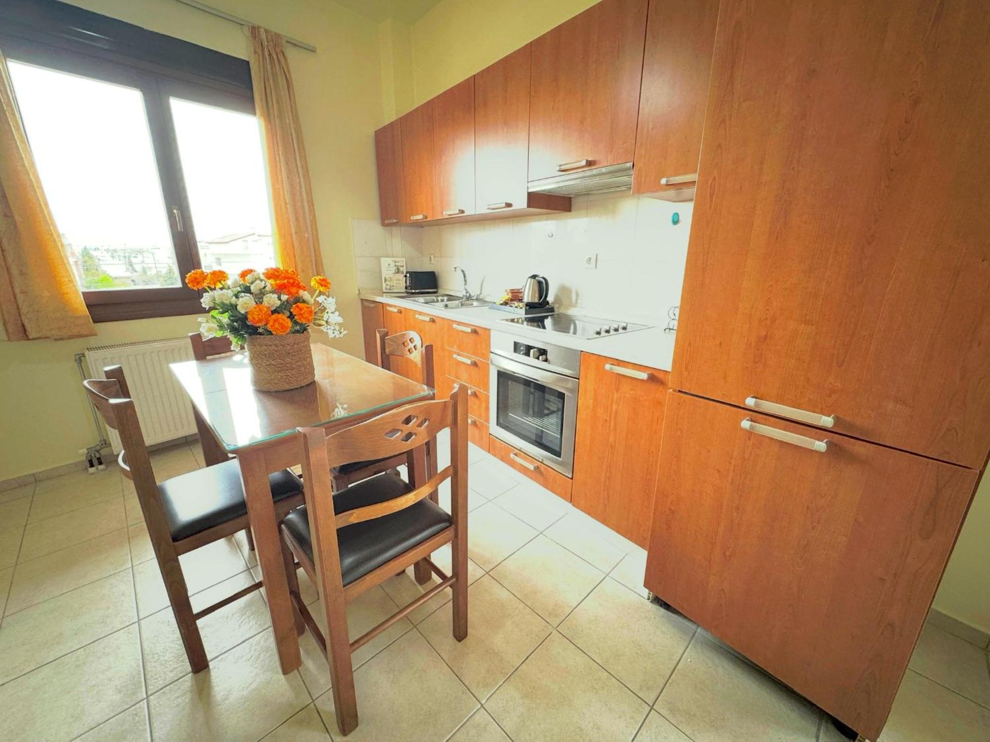 George Airport Apartments Ираклио Екстериор снимка