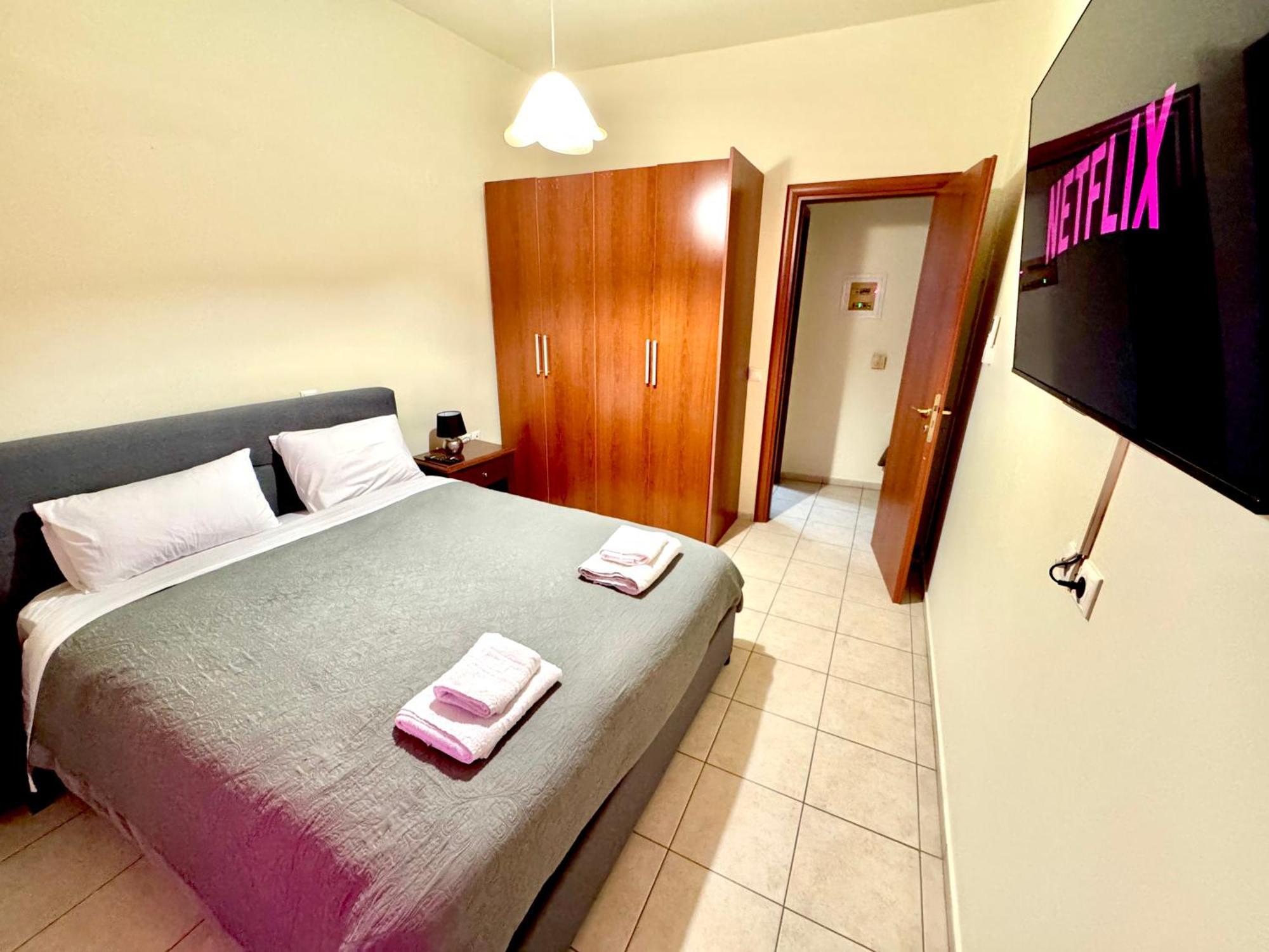 George Airport Apartments Ираклио Екстериор снимка
